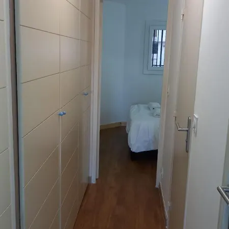 Beachfront 4 People 2 Swimming Pool