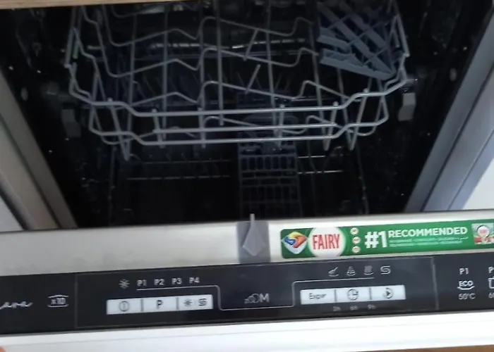 Beachfront 4 People 2 Swimming Pool *