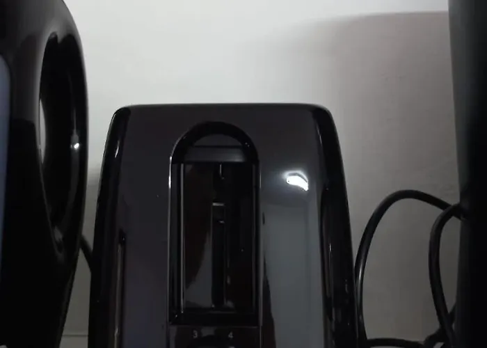 Beachfront 4 People 2 Swimming Pool Lejlighed